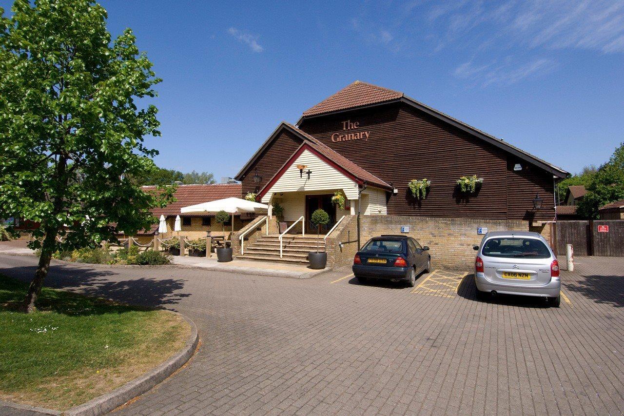 Premier Inn Peterborough - Ferry Meadows Exterior photo